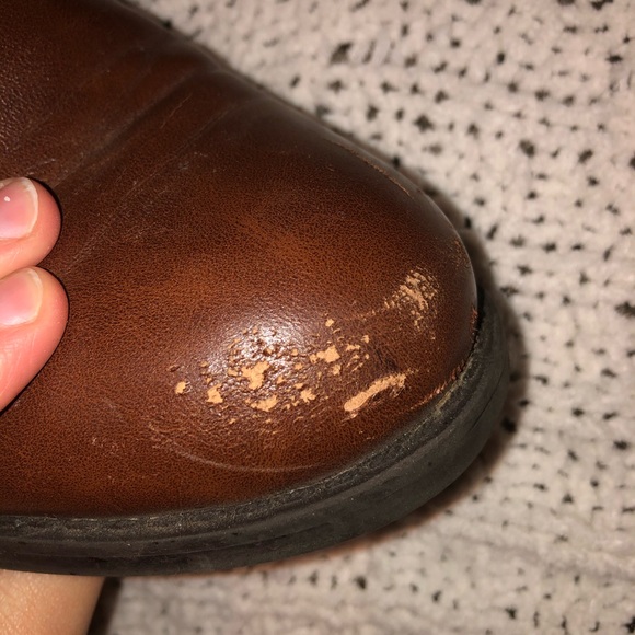 Brown boots - Picture 3 of 4